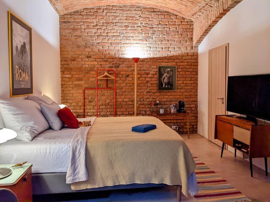 Romantic And Atypical Apartments In Prague'S Montmartre Exterior foto