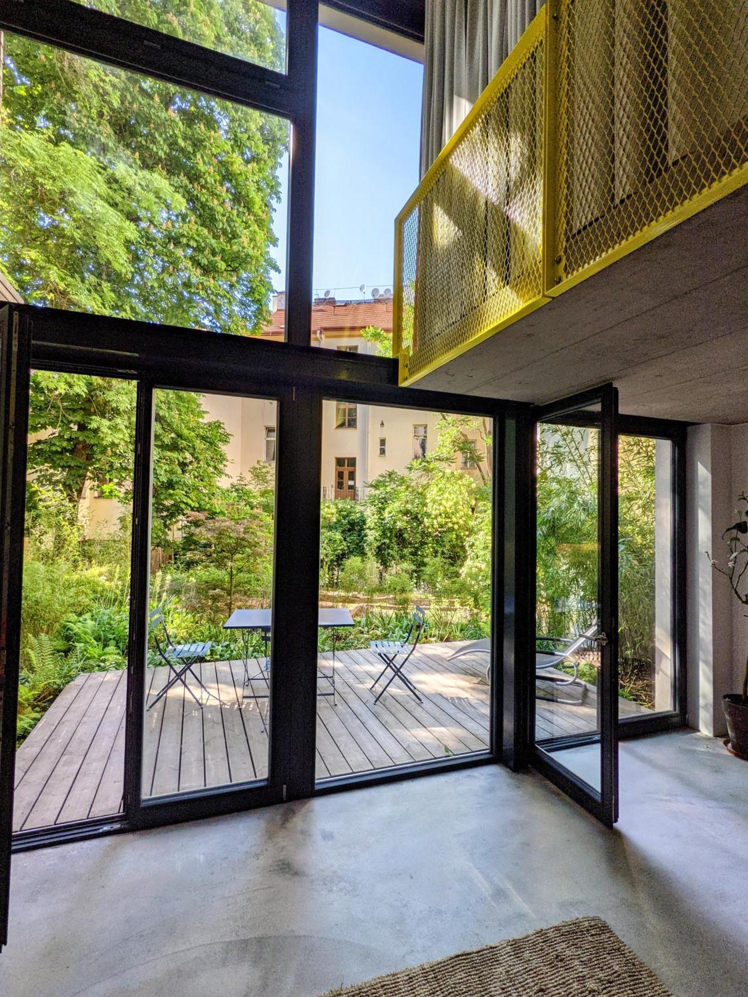Romantic And Atypical Apartments In Prague'S Montmartre Exterior foto